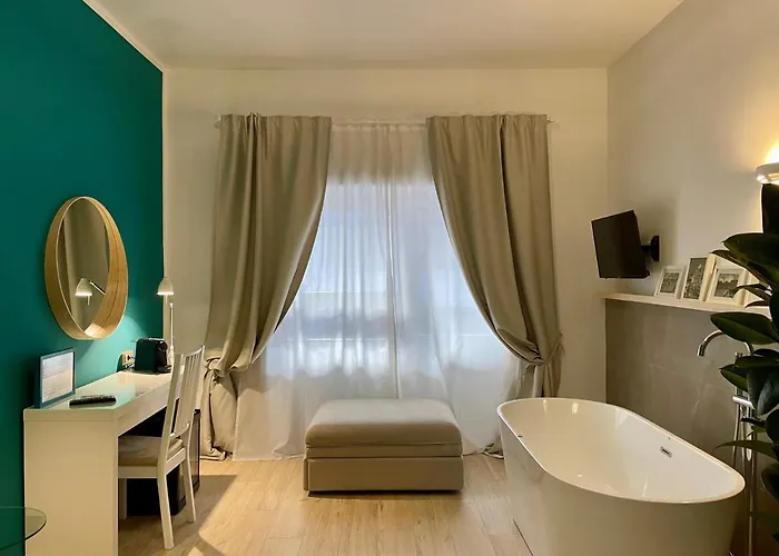 Le Coq 3* Rome